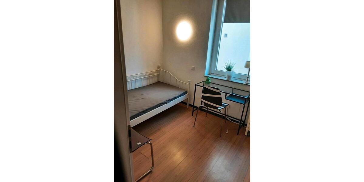 Wohnen auf Zeit Gelsenkirchen Buer - 1 Zimmer, 118 m&sup2;, 350&euro; | Angebot:26278887