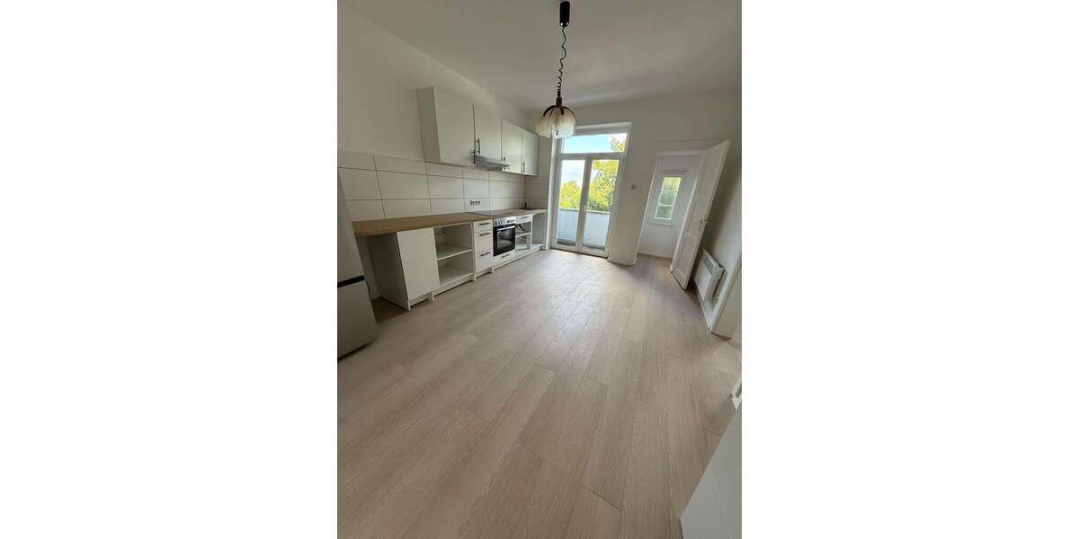 Etagenwohnung Düsseldorf Heerdt - 2 Zimmer, 65 m&sup2;, 850&euro; | Angebot:25970862