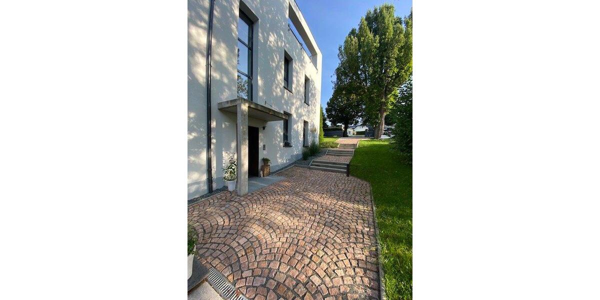 Terrassenwohnung Treuen - 4 Zimmer, 175 m&sup2;, 1.750&euro; | Angebot:25991296