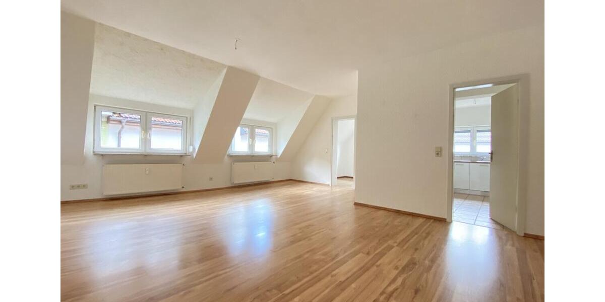 Etagenwohnung Wehr - 3 Zimmer, 83 m&sup2;, 830&euro; | Angebot:25985919