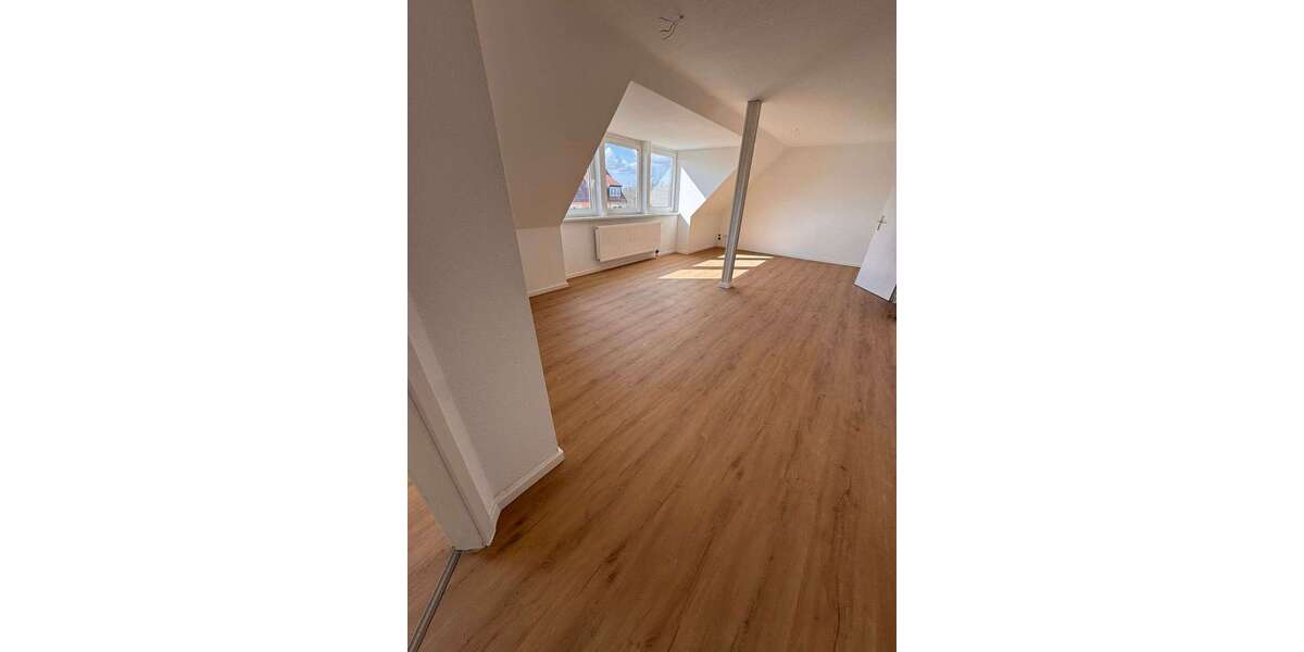 Etagenwohnung Borna Neukirchen - 3 Zimmer, 72 m&sup2;, 580&euro; | Angebot:26891397