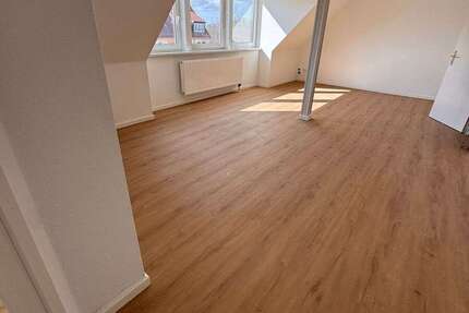 Wohnung Borna Neukirchen - 3 Zimmer, 72 m&sup2;, 580&euro; | Angebot:26891397