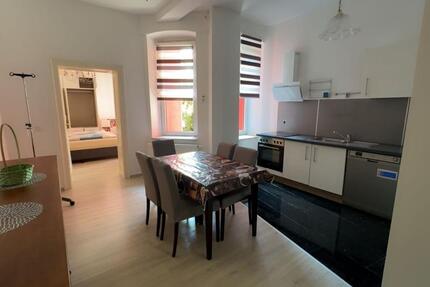 Helle 2,5 Zimmer Möblierte Wohnung in Nürnberg West