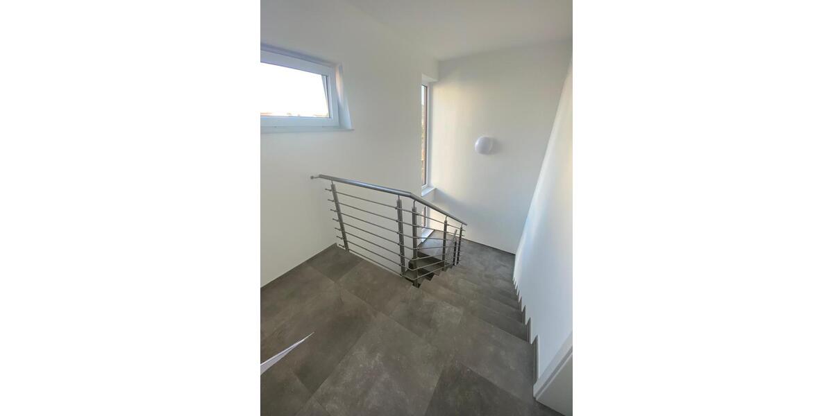Etagenwohnung Pohlheim - 3 Zimmer, 88 m&sup2;, 1.440&euro; | Angebot:26690842