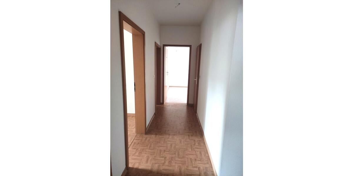 Etagenwohnung Meiningen - 3 Zimmer, 80 m&sup2;, 520&euro; | Angebot:26588689