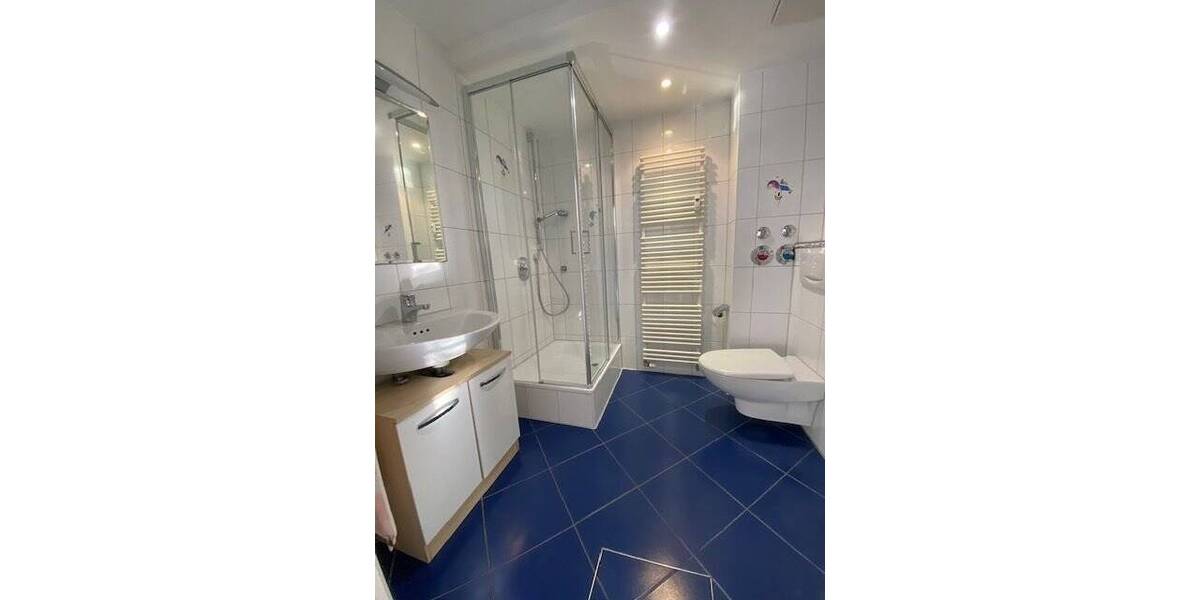 Etagenwohnung Bruchsal - 2 Zimmer, 72 m&sup2;, 850&euro; | Angebot:26641843