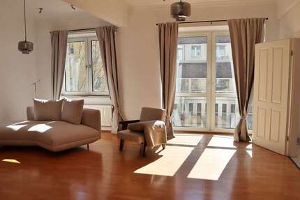 Wohnung zum Mieten in Düsseldorf 1.290 € 86 m²