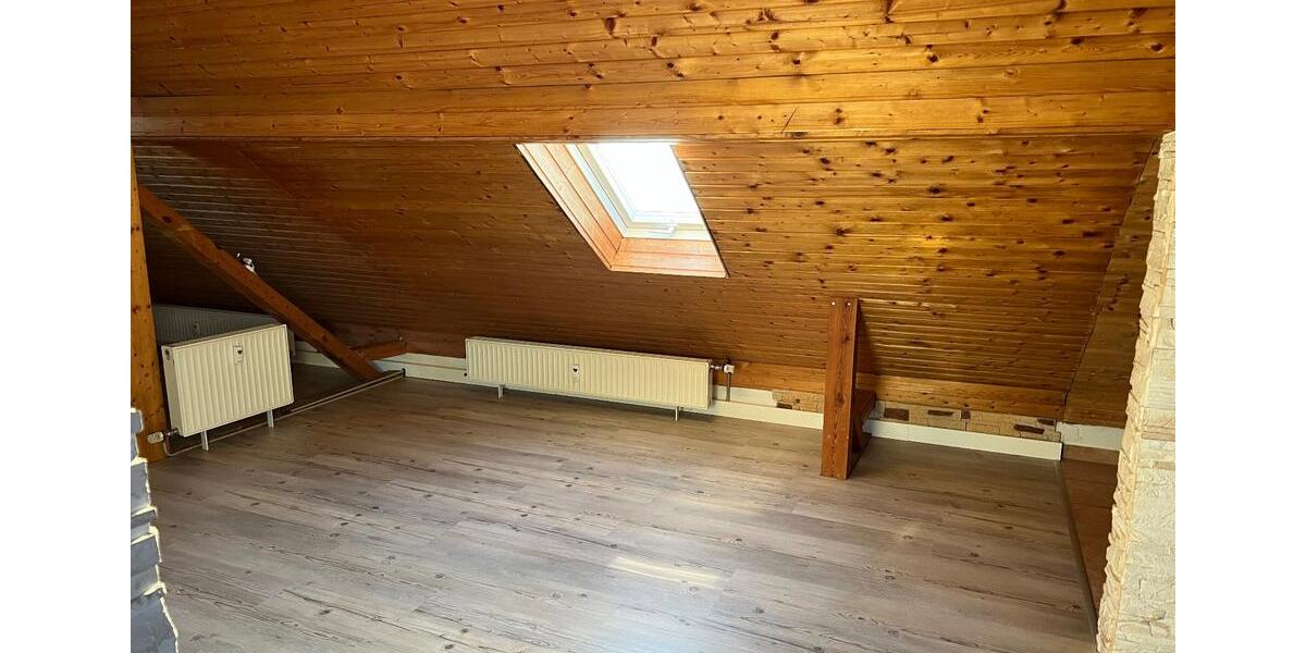 Dachgeschoßwohnung Beilngries - 1 Zimmer, 63 m&sup2;, 550&euro; | Angebot:26676123