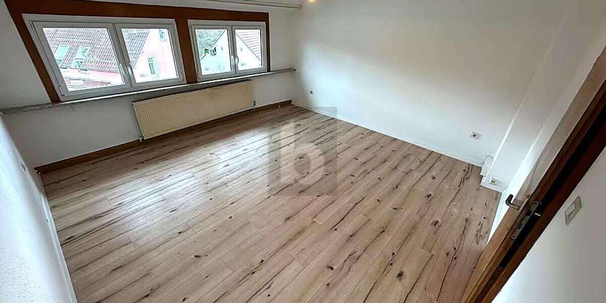 Etagenwohnung Marpingen - 3 Zimmer, 90 m&sup2;, 700&euro; | Angebot:27253159