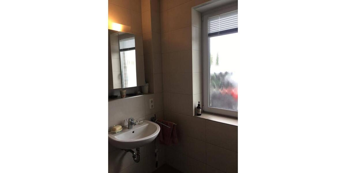 Doppelhaushälfte Ostrhauderfehn - 3 Zimmer, 95 m&sup2;, 1.000&euro; | Angebot:25925915