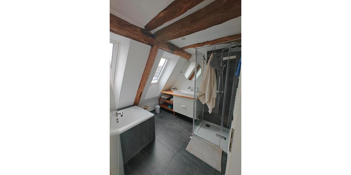 Wohnen auf Zeit Bad Nauheim - 4 Zimmer, 120 m&sup2;, 1.600&euro; | Angebot:25961573