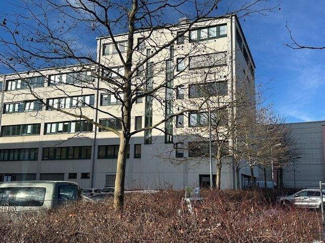 Gewerbeobjekt Landshut Industriegebiet - 1 Zimmer, 158 m&sup2;, 2.800&euro; | Angebot:25051661
