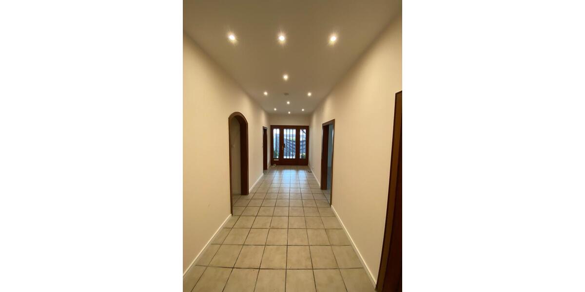 Erdgeschosswohnung für Paare mit Terrasse & Garten 4 zimmer