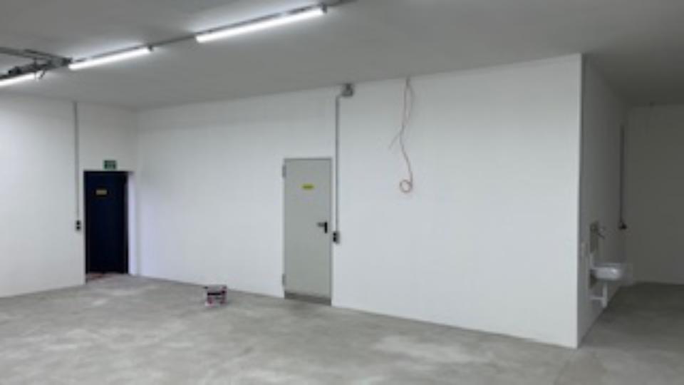 Gewerbehalle in Lüdinghausen ab 01.03.2026 zu vermieten. zimmer