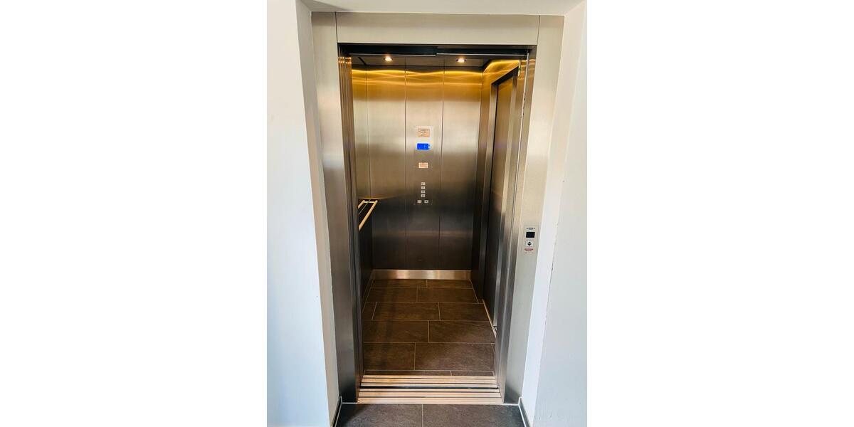 Etagenwohnung Lingen (Ems) - 3 Zimmer, 72 m&sup2;, 890&euro; | Angebot:26049037