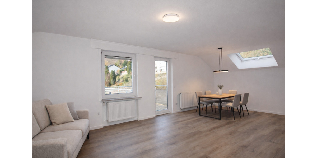 Dachgeschoßwohnung Netphen - 3 Zimmer, 88 m&sup2;, 840&euro; | Angebot:25023201