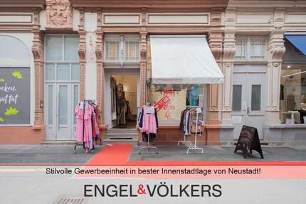 Einzelhandel in Neustadt 635 € 41 m²