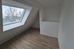 Dachgeschoßwohnung Limbach-Oberfrohna Oberfrohna - 3 Zimmer, 58 m&sup2;, 390&euro; | Angebot:26396288