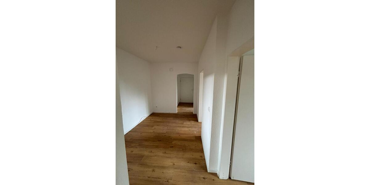 Etagenwohnung Neumünster - 3 Zimmer, 74 m&sup2;, 700&euro; | Angebot:26655362
