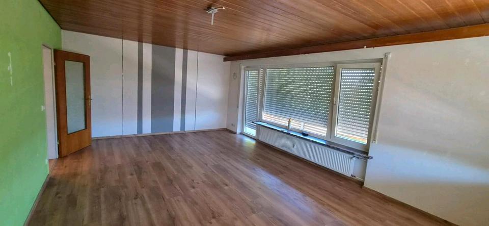 Etagenwohnung Garching an der Alz - 3.5 Zimmer, 150 m&sup2;, 1.200&euro; | Angebot:26448816