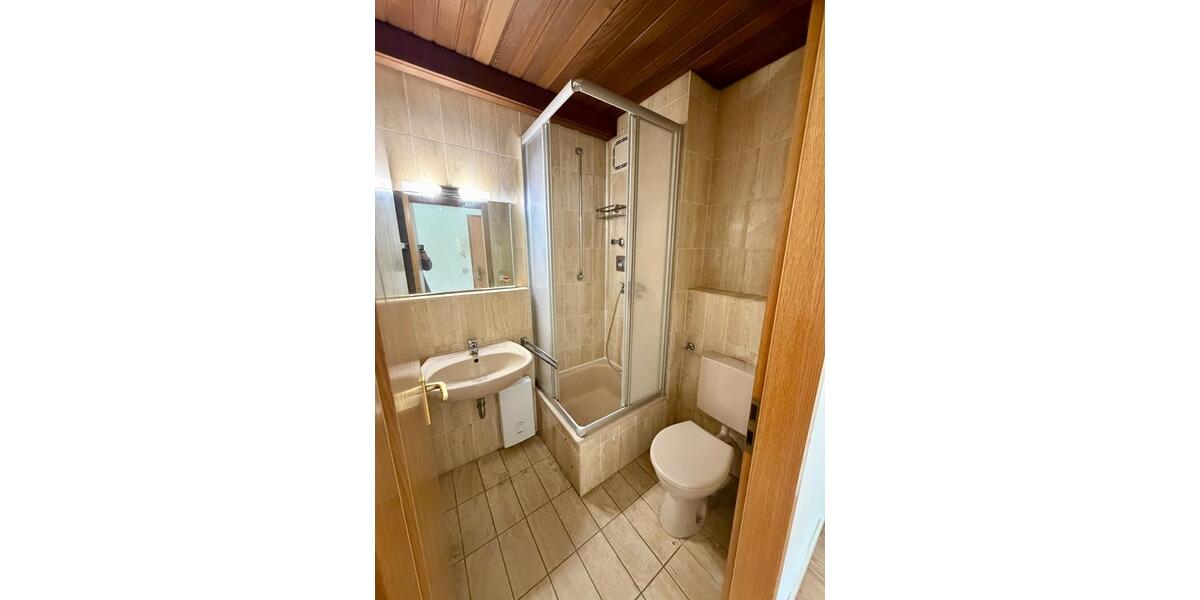 Erdgeschoßwohnung Düsseldorf Stadtbezirk 3 - 1 Zimmer, 28 m&sup2;, 590&euro; | Angebot:26647343
