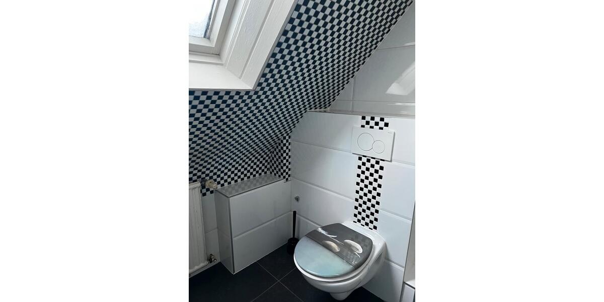 Dachgeschoßwohnung Neunkirchen Kohlhof - 3 Zimmer, 90 m&sup2;, 800&euro; | Angebot:24365434