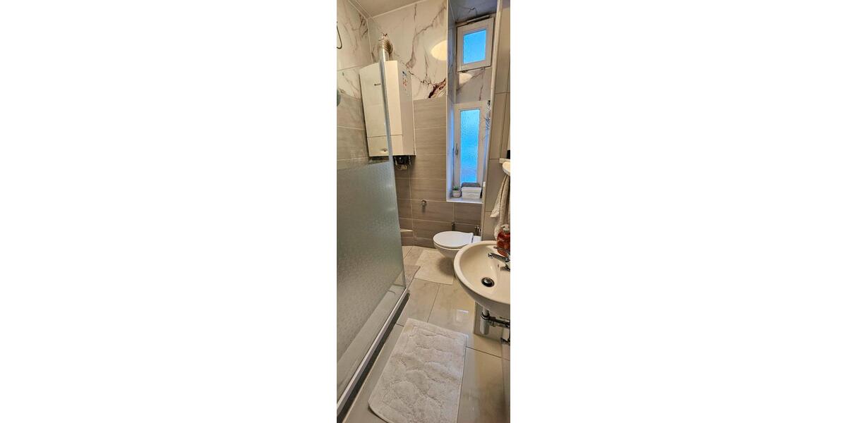 Etagenwohnung Mönchengladbach Süd - 3 Zimmer, 75 m&sup2;, 1.500&euro; | Angebot:26587543