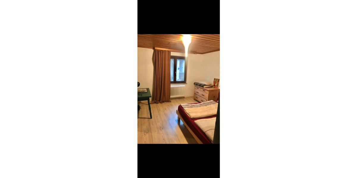 Wohnen auf Zeit Lahr (Schwarzwald) - 4 Zimmer, 126 m&sup2;, 490&euro; | Angebot:26135235