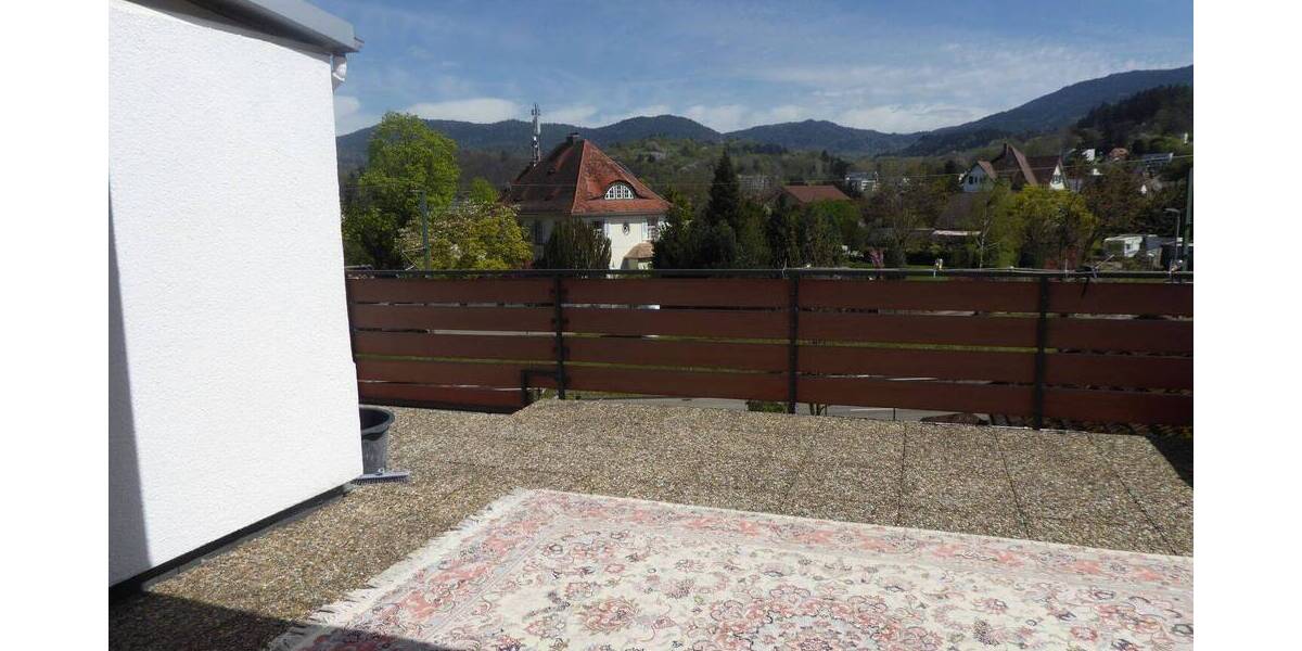 Etagenwohnung Gernsbach - 5 Zimmer, 145 m&sup2;, 1.375&euro; | Angebot:26816178
