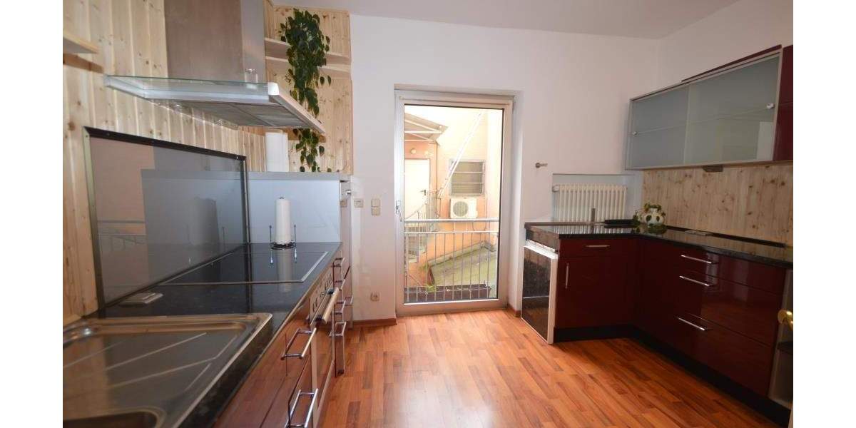 Gewerbeobjekt Neumarkt Altenhof - 4 Zimmer, 111 m&sup2;, 850&euro; | Angebot:25683027