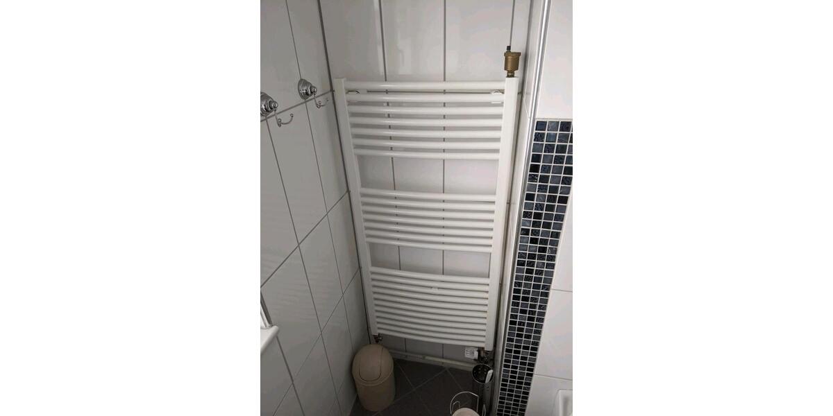 Dachgeschoßwohnung Kassel Bettenhausen - 2 Zimmer, 40 m&sup2;, 400&euro; | Angebot:24730501