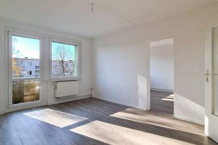 renovierte 2 Zimmerwohnung mit großzügigem Balkon 2 zimmer