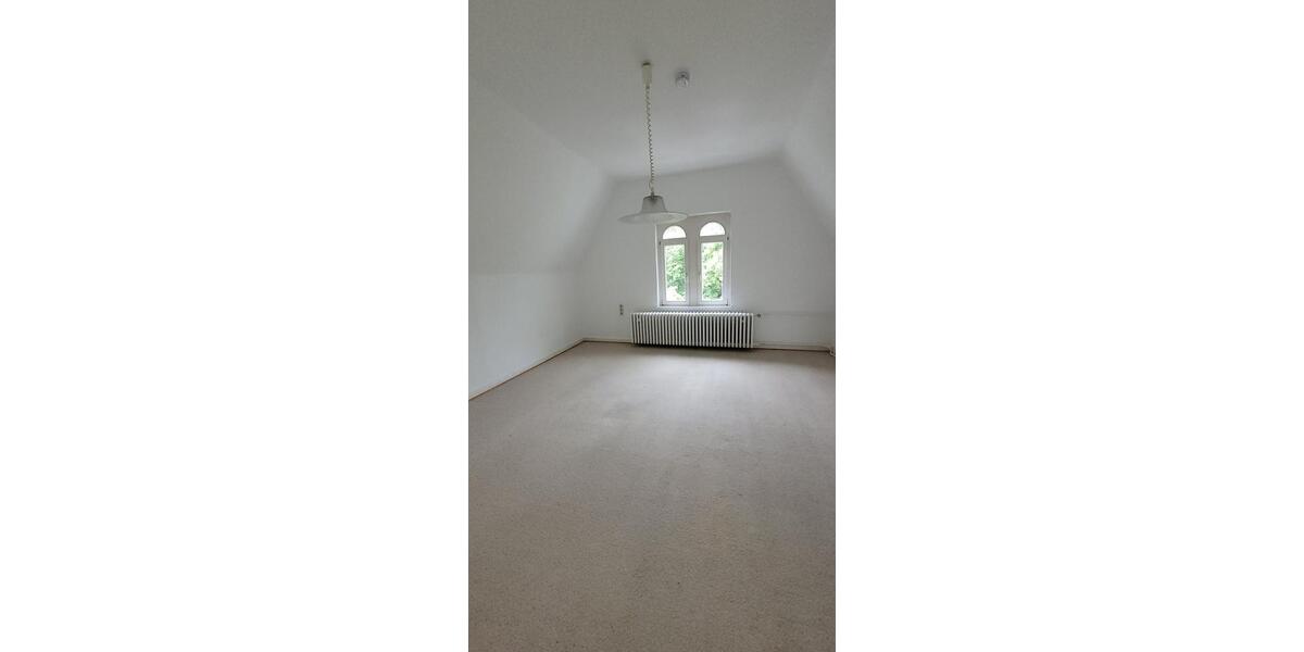 Dachgeschoßwohnung Goslar - 3 Zimmer, 95 m&sup2;, 680&euro; | Angebot:24442399