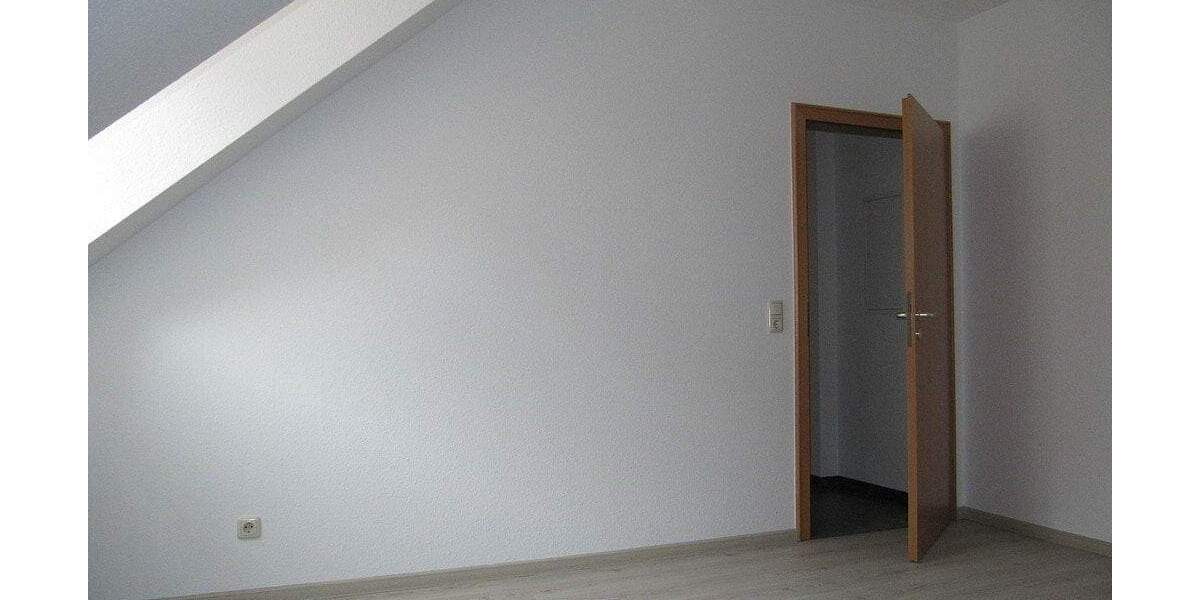 Etagenwohnung Auerbach Richardshöhe - 2 Zimmer, 64 m&sup2;, 360&euro; | Angebot:25686146