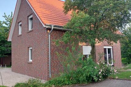 Einfamilienhaus mit Garten in Augustfehn