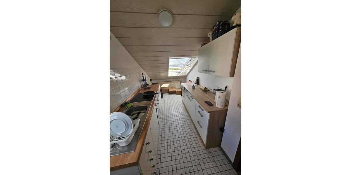 Dachgeschoßwohnung Bruchköbel - 2 Zimmer, 60 m&sup2;, 850&euro; | Angebot:26041319
