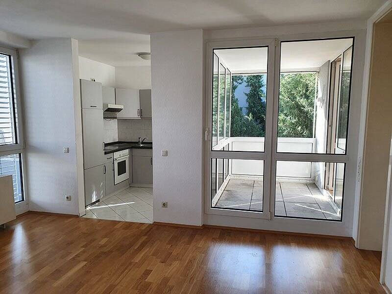 Moderne 2 Zimmer-Wohnung mit Loggia und EBK in Mainz-Oberstadt