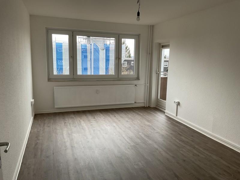 Frisch renovierte Wohnung mit Balkon, kurzfristig verfügbar 3 zimmer