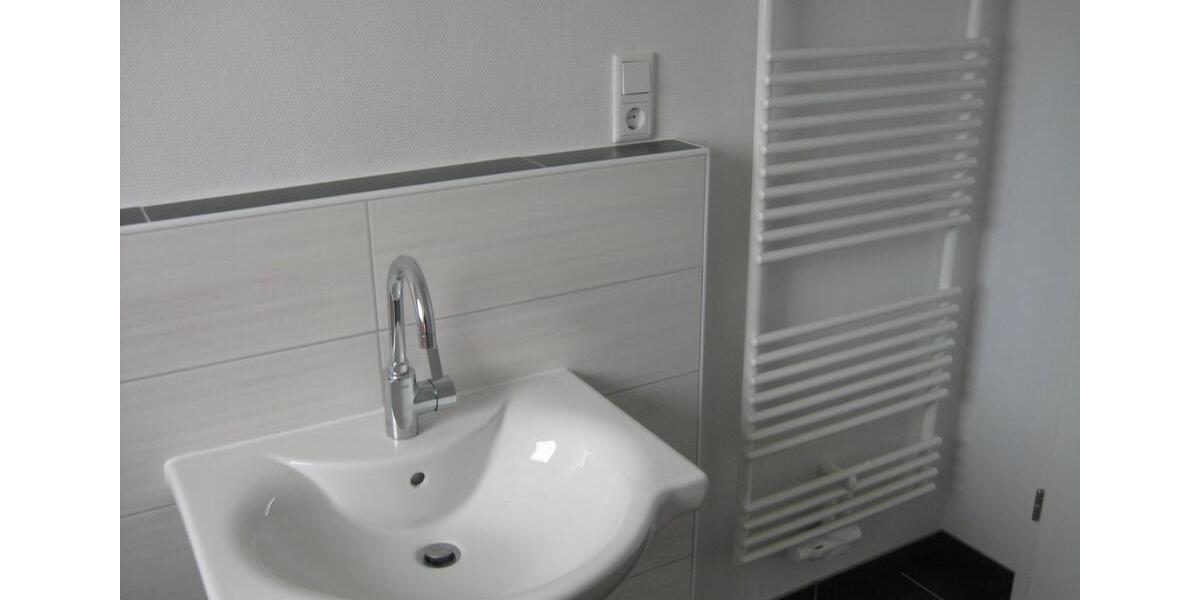 Etagenwohnung Borken (Hessen) - 3 Zimmer, 76 m&sup2;, 599&euro; | Angebot:25512372