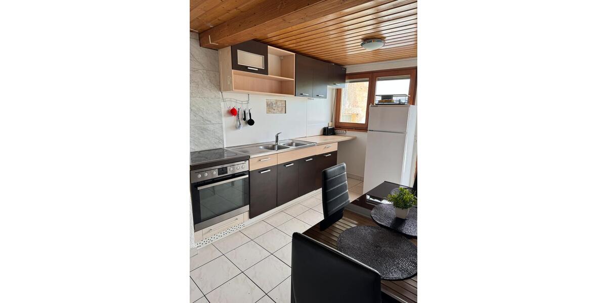 Wohnen auf Zeit Achern - 4 Zimmer, 100 m&sup2;, 20&euro; | Angebot:22558409