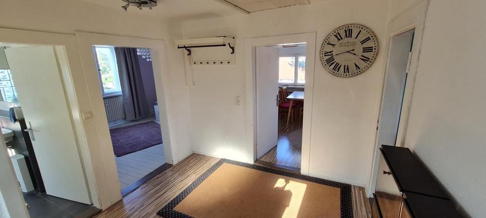 Dachgeschoßwohnung Zirndorf - 2.5 Zimmer, 53 m&sup2;, 650&euro; | Angebot:26315196