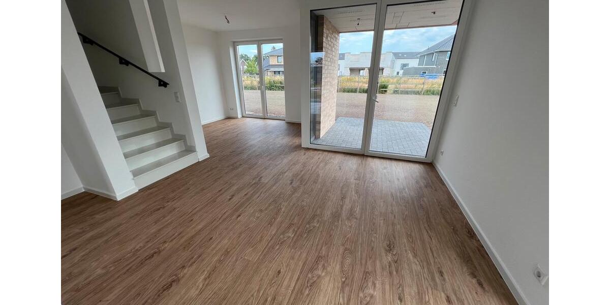 Einfamilienhaus Oldenburg Drielaker-Moor - 6 Zimmer, 118 m&sup2;, 1.680&euro; | Angebot:25322347