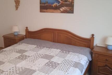 Möblierte 2-Zi. Wohnung mit Balkon und Pkw-Stellplatz 2 zimmer