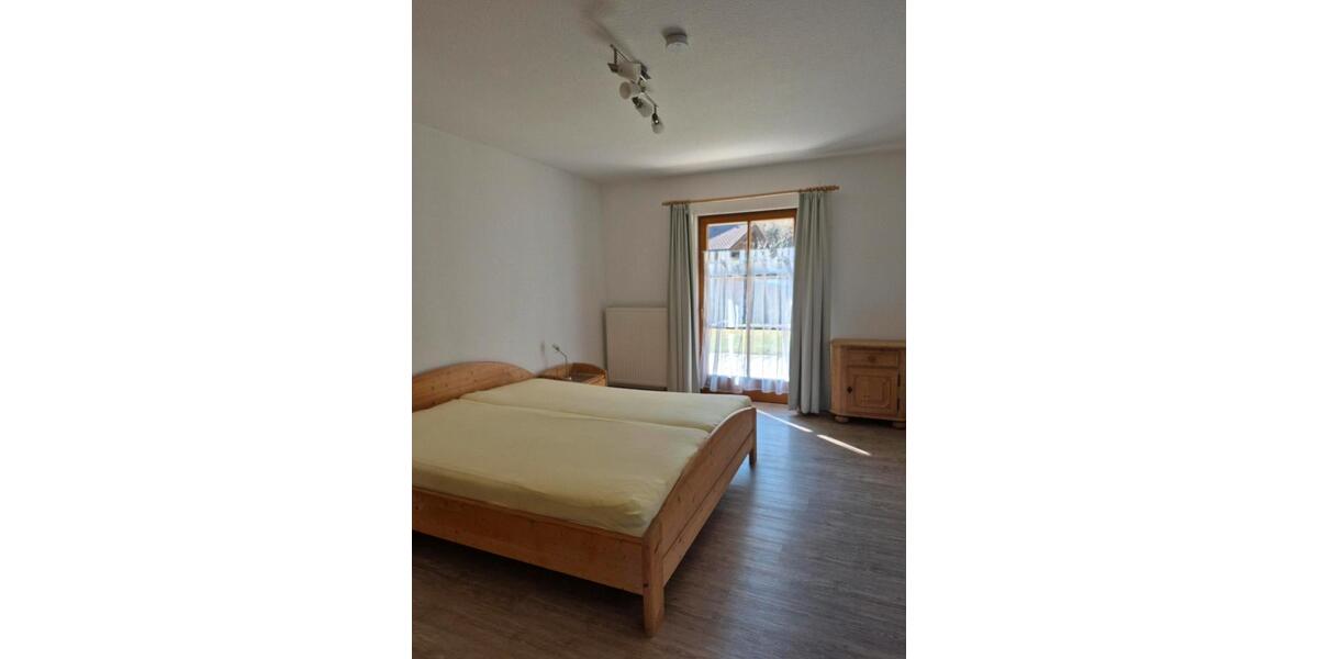 Erdgeschoßwohnung Fischen im Allgäu - 3 Zimmer, 75 m&sup2;, 1.200&euro; | Angebot:25398831