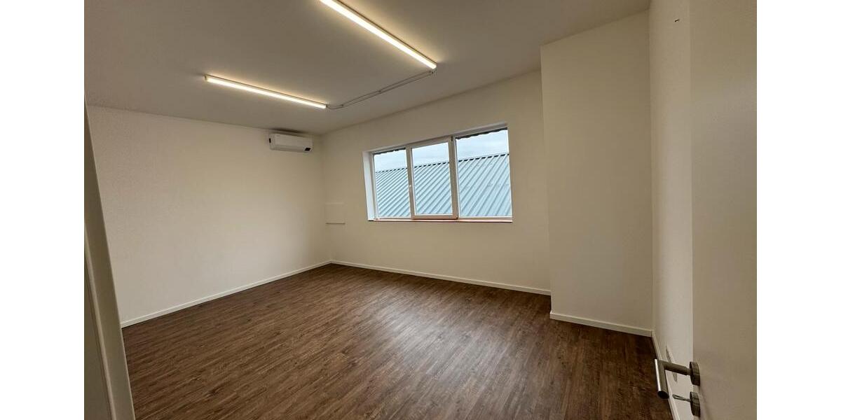 Gewerbeobjekt Neunkirchen-Seelscheid Seelscheid - 2.380&euro; | Angebot:24482149