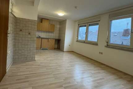 Wohnung Bonn Beuel-Mitte - 1 Zimmer, 30 m&sup2;, 550&euro; | Angebot:26159876