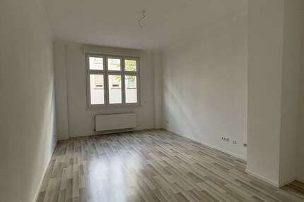 Wohnung Frankfurt am Main Bockenheim - 2 Zimmer, 65 m&sup2;, 1.350&euro; | Angebot:27228942