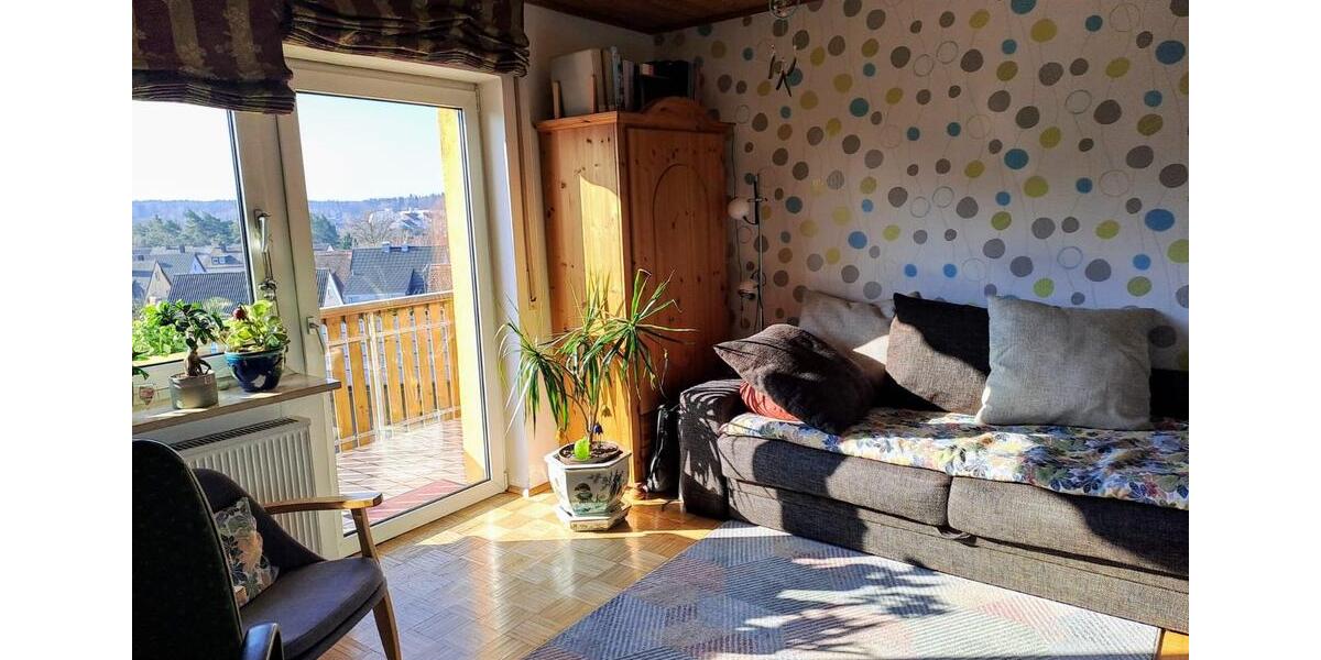 Etagenwohnung Roth - 3 Zimmer, 86 m&sup2;, 800&euro; | Angebot:25925060