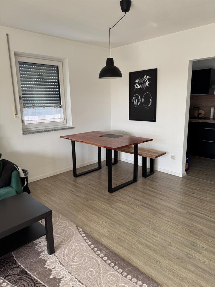 Vermiete neuwertige Wohnung