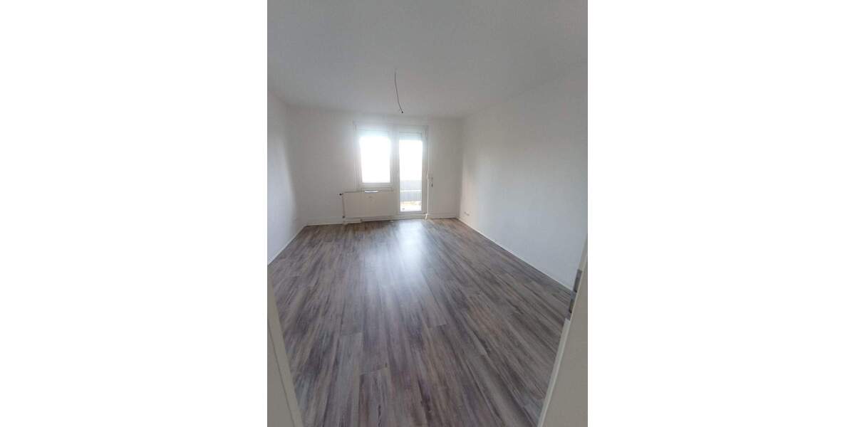 Etagenwohnung Bitterfeld-Wolfen Wolfen - 4 Zimmer, 70 m&sup2;, 476&euro; | Angebot:25728139